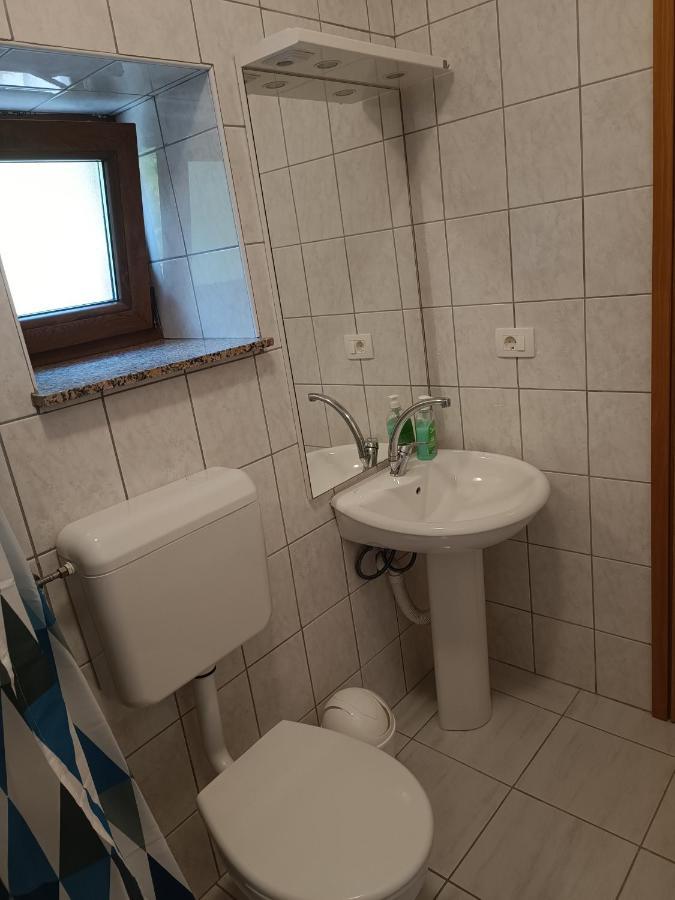 Valentino Appartement Senj  Buitenkant foto