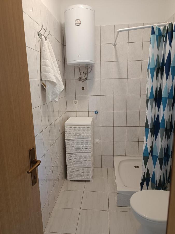 Valentino Appartement Senj  Buitenkant foto