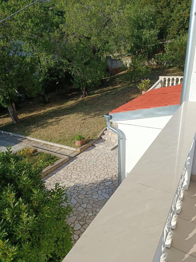 Valentino Appartement Senj  Buitenkant foto