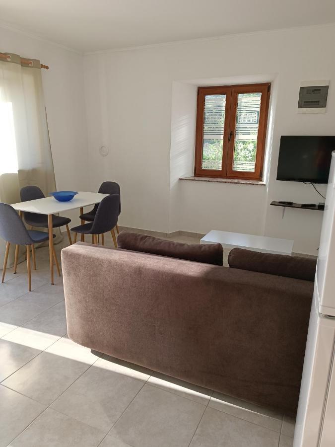 Valentino Appartement Senj  Buitenkant foto
